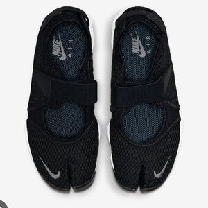 Nike Air Rift Breathe in black